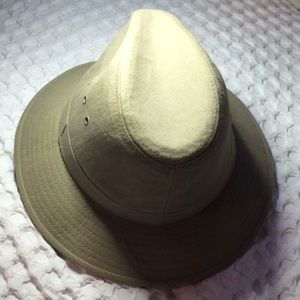 Doreman pacific hat